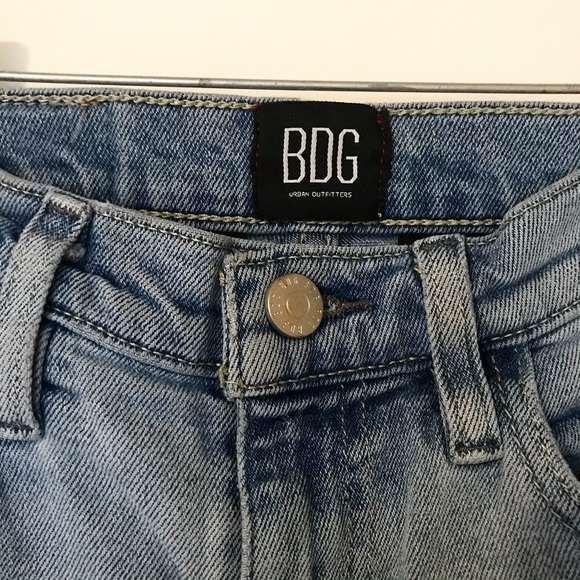 Urban Outfitters BDG Girlfriend High-Rise Jeans - Picture 8 of 10